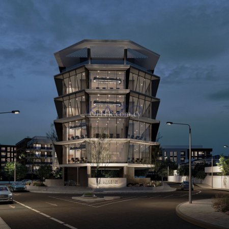 Excelent Commercial Building for Sale in Mesa Geitonia - 11