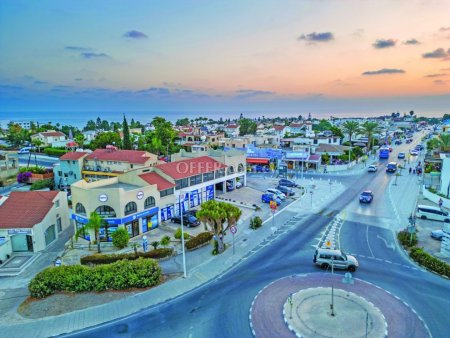 Shop for sale in Coral Bay Pafos - 6