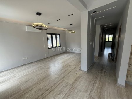 3 Bed Apartment for rent in Neapoli, Limassol - 9