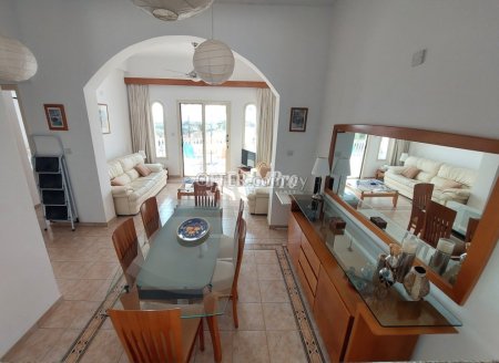 Bungalow For Sale in Peyia, Paphos - DP4749 - 8