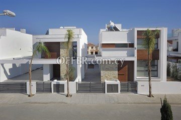 5+1 Βedroom Ηouse  In Dekeleia, Larnaka - 3