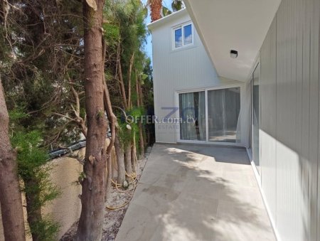 Four Bedroom Furnished Maisonette in Pyrgos Tourist Area - 10