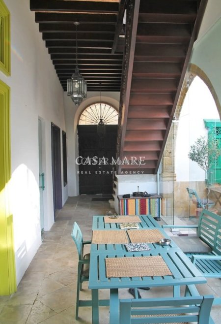 Rare Opportunity: Renovated Listed Residence in the Historic Centre of Nicosia - 4