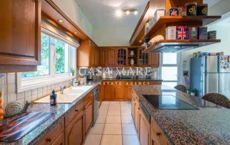 Luxury Detached House bd.  in Latsia - 3