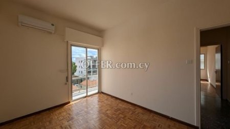 4 Bed Apartment for sale in Apostolou Petrou & Pavlou, Limassol - 4