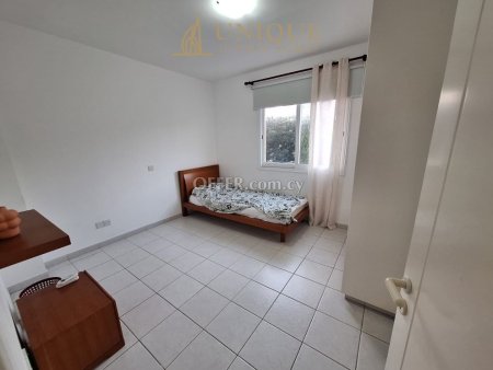Spacious 2 Bedroom Apartment with Pool in Kato Paphos - 3