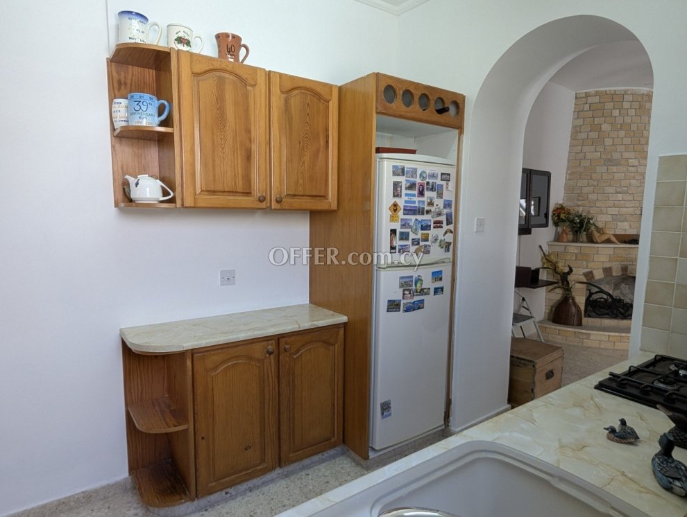 2-bedroom Village House 100 sqm in Pissouri - 3