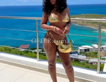 New girl hot girl in the town (photo 1)
