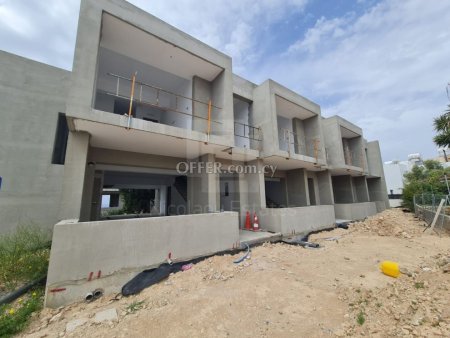 New completed three bedroom Maisonette in Chloraka near the coastline