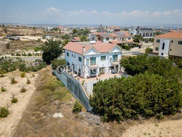 4 Bedroom Detached House  In Trachoni, Limassol