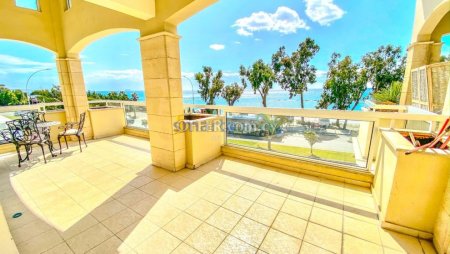 2 Bedroom Apartment Full Sea Views Limassol Tourist Area