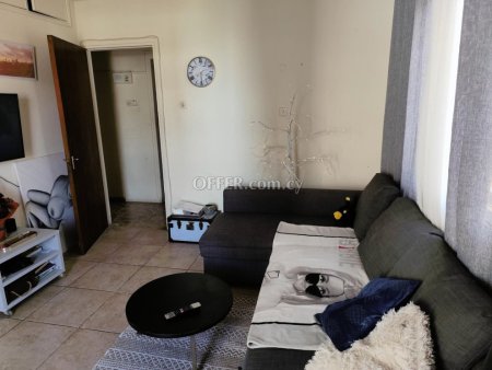 2 Bed Apartment for rent in Agia Zoni, Limassol