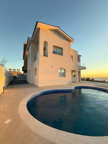 3 Bed Detached Villa for sale in Peyia, Paphos