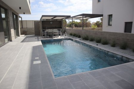 3 Bed Detached Villa for sale in Geroskipou, Paphos