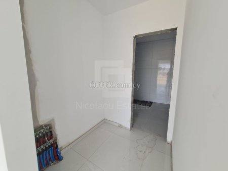 New completed three bedroom Maisonette in Chloraka near the coastline - 8