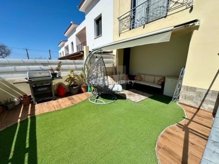 Three bedroom resale townhouse in Kissonerga area of Paphos - 7