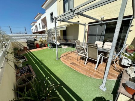 Three bedroom resale townhouse in Kissonerga area of Paphos - 6