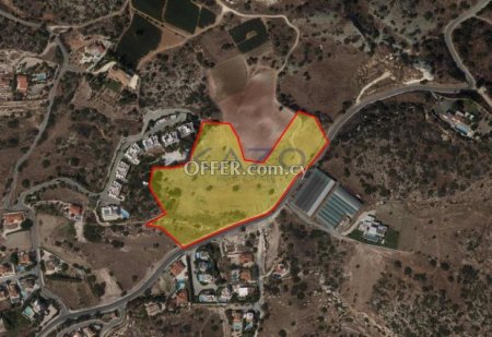 Amazing Residential Plot for Sale in Agios Tychonas Area - 3