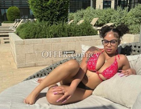 Blowjob girl (photo 1)