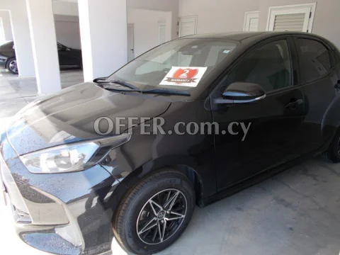 2021 Toyota Yaris 1.0L Petrol Automatic Hatchback