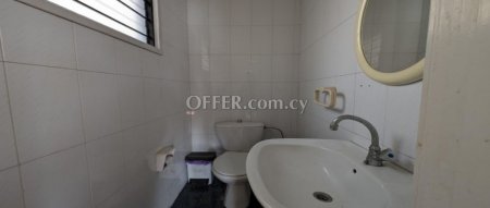 For Sale €260,000 House 2 bedrooms Lemesos (Limassol center) Limassol - 3