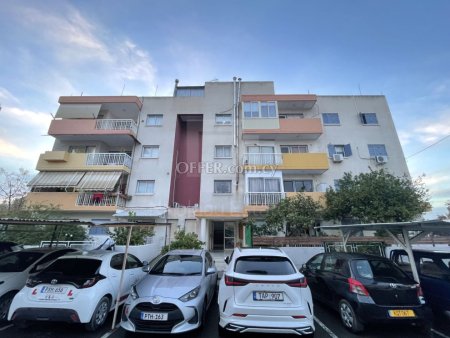 Two bedroom resale apartment in Strovolos near Konstantinoupoleos - 2