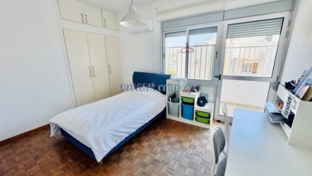 3 Bedroom Beach Front Apartment For Rent Limassol - 2