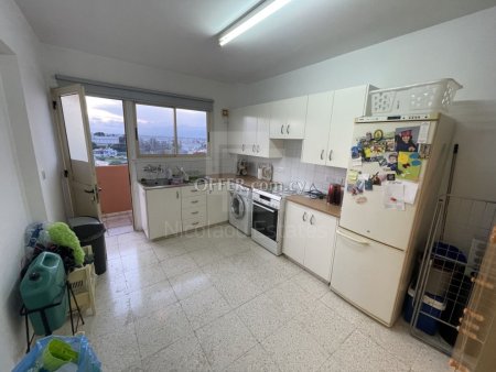 Two bedroom resale apartment in Strovolos near Konstantinoupoleos - 10