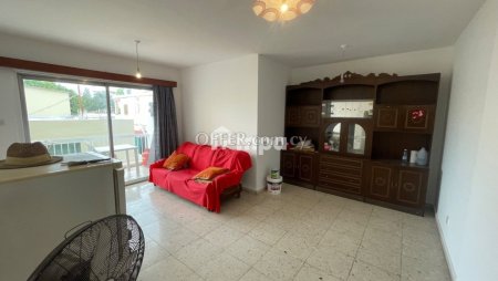 2 bedroom apartment to rent - 11