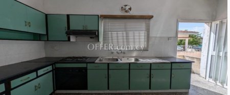 For Sale €260,000 House 2 bedrooms Lemesos (Limassol center) Limassol - 10