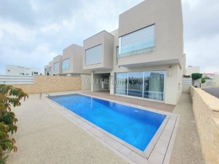 Luxury Four Bedroom Villa for Long Term Rent in Kapparis - 20