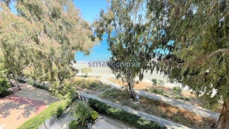 3 Bedroom Beach Front Apartment For Rent Limassol - 10