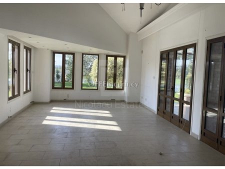 Ground Floor Luxury Four Bedroom Villa with Private Swimming Pool in Geri Nicosia - 3