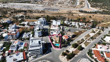 Four bedroom house in Agios Pavlos Agios Dometios Nicosia - 3