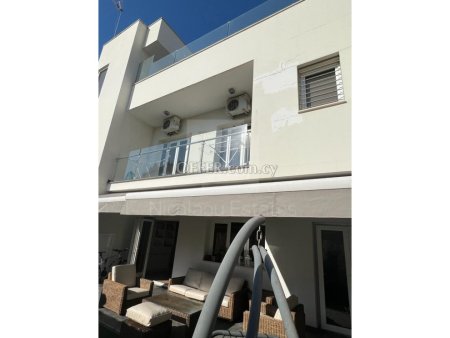 Five bedroom house near molos. - 8