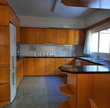 4 Bedroom House  In Mesa Geitonia, Limassol - 4