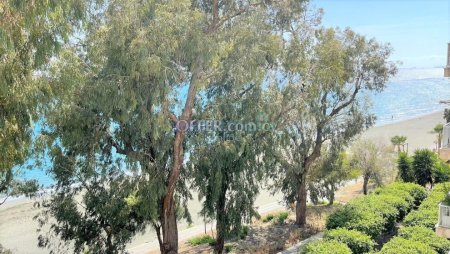 3 Bedroom Beach Front Apartment For Rent Limassol - 8