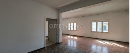 For Sale €260,000 House 2 bedrooms Lemesos (Limassol center) Limassol - 6