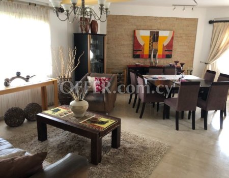 4+1-Bedroom Villa for Sale in Agios Athanasios with Private Pool - 6