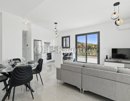 FOR SALE: Stunning Whole-Floor Penthouse in Pareklissia! - 7
