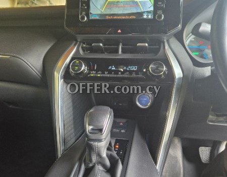 2022 Toyota Harrier Hybrid Automatic SUV - 3