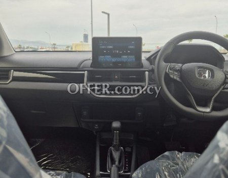 2024 Honda Petrol Automatic SUV - 4