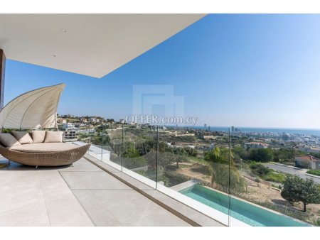 Luxury modern six bedroom villa in Paniotis area of Germasogeia - 2