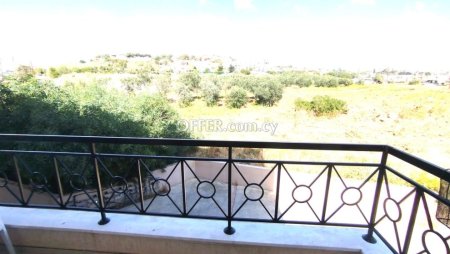 2 Bed Apartment for sale in Tombs Of the Kings, Paphos - 3