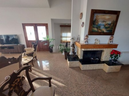 4 Bedrooms Detached Villa in Tala - 3