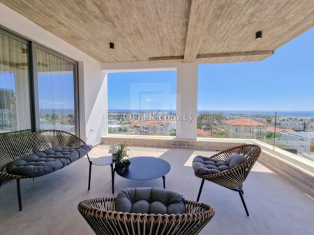 Luxury new three bedroom apartment in the heart of Paphos City Center - 2