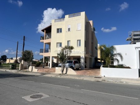 Apartment For Sale in Yeroskipou, Paphos - DP4744 - 2