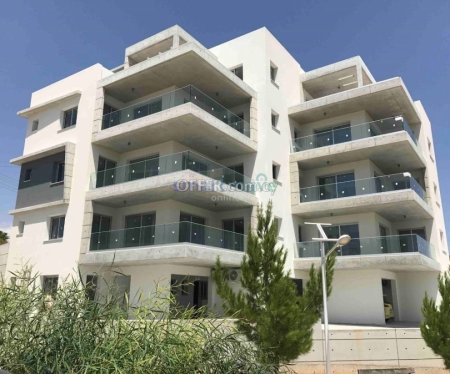 2 Bedroom Modern Apartment For Rent Limassol