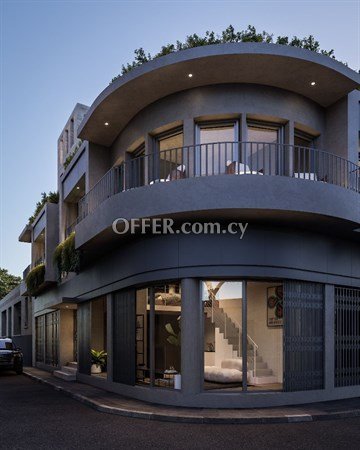 Luxury Ground Floor 2 Bedroom Apartment  In The Center Of Limassol