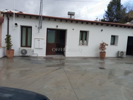 FULLY RENOVATED TRADITIONAL HOUSE IN FASOULA VILLAGE LIMASSOL - 11